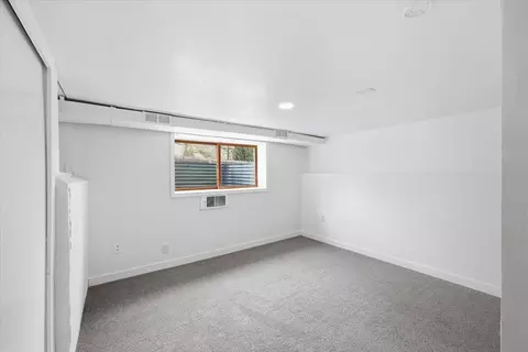 Bedroom - 3219 E 36th Ave, Spokane, WA 99223 photo 6 of 7
