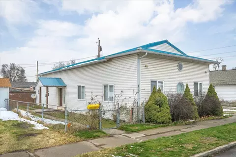 5111 N Stone St, Spokane, WA 99207