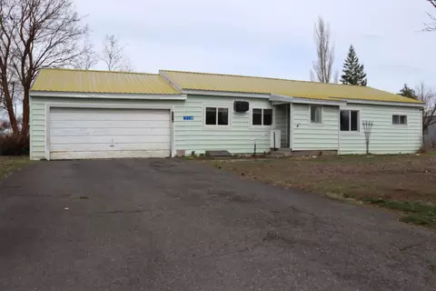 210 NE Foster St, Creston, WA 99117