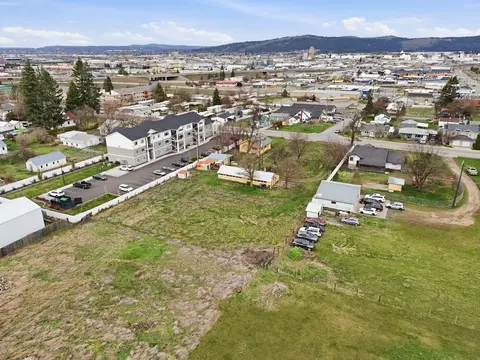 6524 E 4th Ave, Spokane Valley, WA 99212 photo 2
