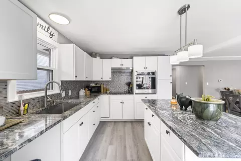 Kitchen - 942 E Baldwin Ave, Spokane, WA 99207 photo 5 of 5