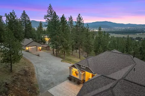 10309 N Lookout View Ln, Newman Lake, WA 99025