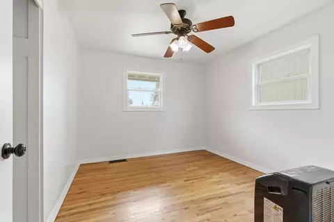 Bedroom - 3832 E Grace Ave, Spokane, WA 99217 photo 1 of 7