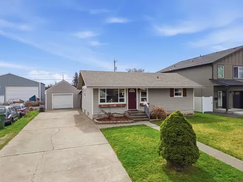 Exterior - 3832 E Grace Ave, Spokane, WA 99217 photo 11 of 11