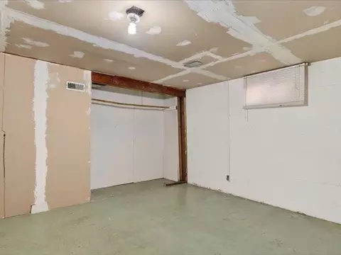 Bedroom - 608 E Central Ave, Spokane, WA 99208 photo 7 of 7