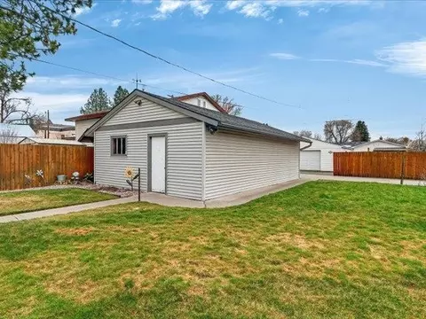 Exterior - 608 E Central Ave, Spokane, WA 99208 photo 5 of 7