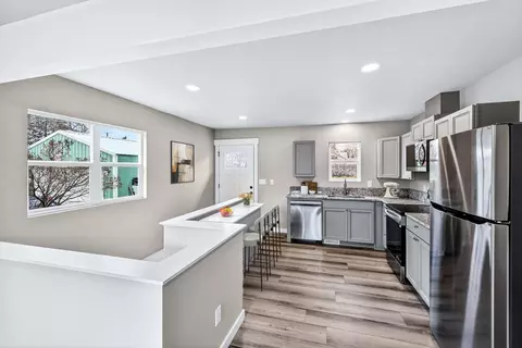 Kitchen - 915 E 34th Ave, Spokane, WA 99203 photo 1 of 1