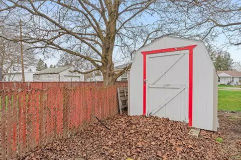 Exterior - 1323 N Bowman Rd, Spokane Valley, WA 99212 photo 10 of 10