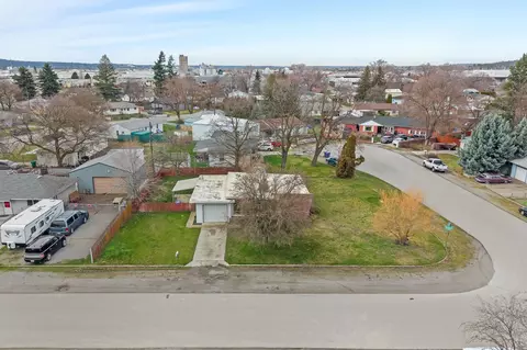 View/Area - 1323 N Bowman Rd, Spokane Valley, WA 99212 photo 7 of 8