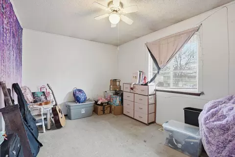 Bedroom - 702 E Calkins Dr, Spokane, WA 99208 photo 2 of 4