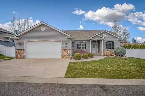 16513 E 9th Ln, Spokane Valley, WA 99037
