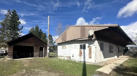 216 Mckay St, Ione, WA 99139