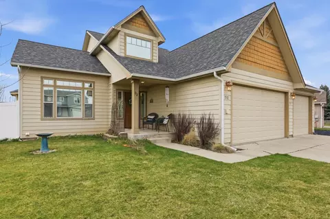 712 S Margaret St, Deer Park, WA 99006