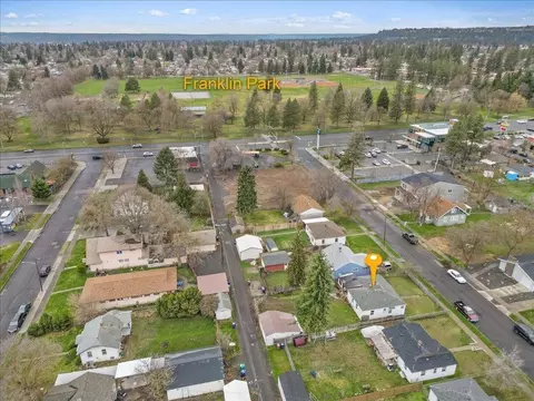 View/Area - 42 Everett Ave, Spokane, WA 99207 photo 2 of 4