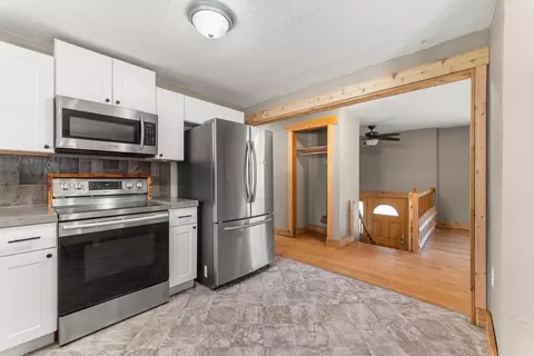 Entry Way - 17606 N Michael Rd, Colbert, WA 99005 photo 1 of 1