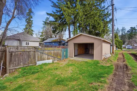 Exterior - 2618 E Hartson Ave, Spokane, WA 99202 photo 9 of 9