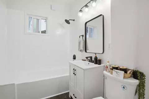 Bath - 2618 E Hartson Ave, Spokane, WA 99202 photo 1 of 1