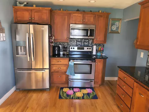 Kitchen - 1026 E Crown Ave, Spokane, WA 99207 photo 1 of 2