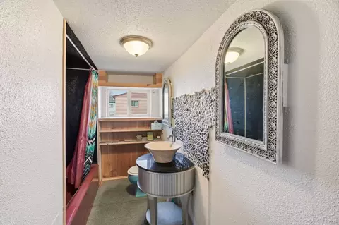 Bath - 1528 E Boone Ave, Spokane, WA 99202 photo 1 of 5