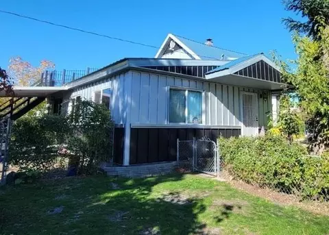 Exterior - 1528 E Boone Ave, Spokane, WA 99202 photo 2 of 16