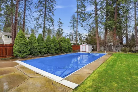 Exterior - 10907 E 24th Ave, Spokane Valley, WA 99206 photo 5 of 8