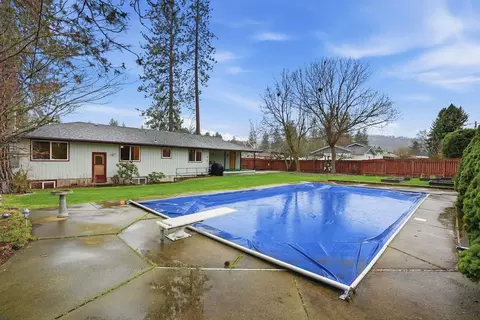 Exterior - 10907 E 24th Ave, Spokane Valley, WA 99206 photo 4 of 8