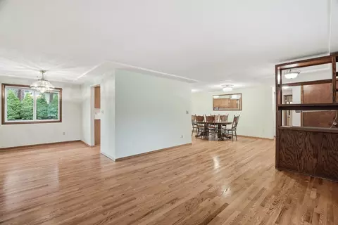Living - 10907 E 24th Ave, Spokane Valley, WA 99206 photo 4 of 6