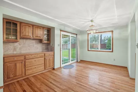 Living - 10907 E 24th Ave, Spokane Valley, WA 99206 photo 5 of 6