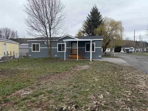 19625 E Wellesley Ave # 13, Otis Orchards, WA 99027