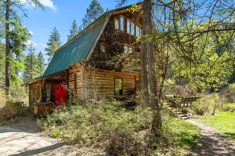 4166 Grouse Creek Rd, Loon Lake, WA 99148