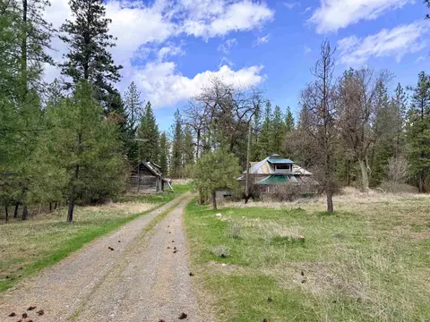 5378 Hwy 25 S, Fruitland, WA 99129