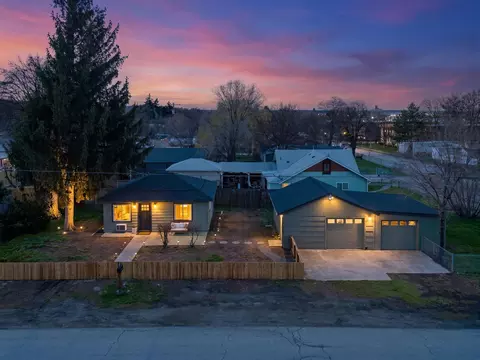 210 S Dearborn Rd, Spokane Valley, WA 99212