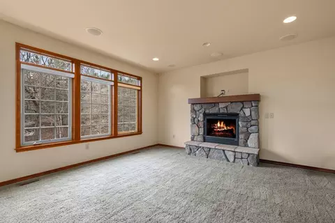 Living - 1610 Eagle Feather Ln, Spokane, WA 99224 photo 4 of 10