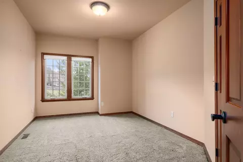 Bedroom - 1610 Eagle Feather Ln, Spokane, WA 99224 photo 4 of 8