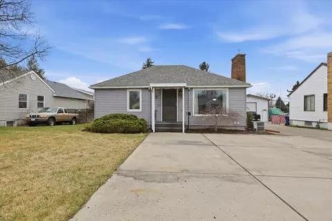 2827 W Wellesley Ave, Spokane, WA 99205
