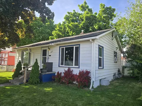 1611 E Bridgeport Ave, Spokane, WA 99207