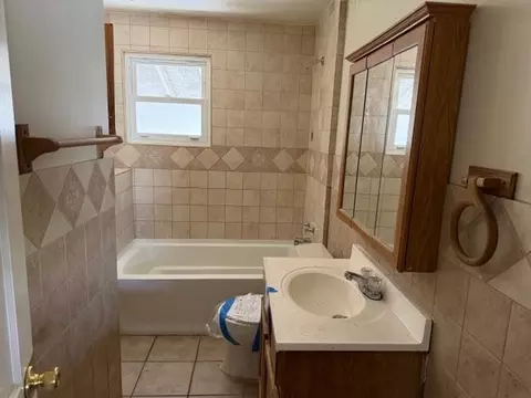 Bath - 4004 E Frederick Ave, Spokane, WA 99217 photo 1 of 1