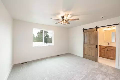 Bedroom - 2205 W Cascade Way, Spokane, WA 99208 photo 1 of 5