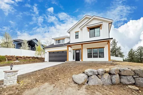 Exterior - 2205 W Cascade Way, Spokane, WA 99208 photo 3 of 6