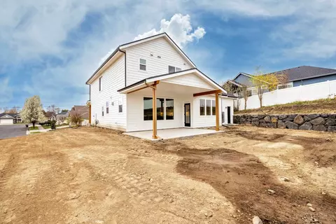Exterior - 2205 W Cascade Way, Spokane, WA 99208 photo 5 of 6
