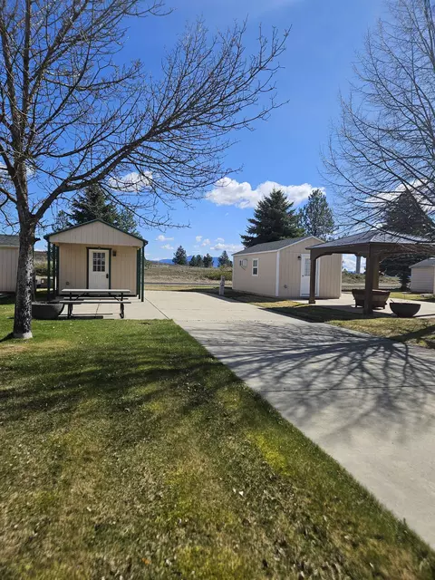 1205 N Country Club Dr #104, Spokane, WA 99006