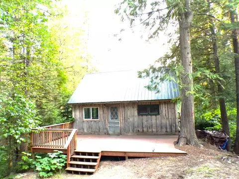 3121 Fifteen Mile Creek Rd, Kettle Falls, WA 99141