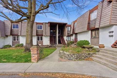 1716 N Pettet Dr # 3, Spokane, WA 99205