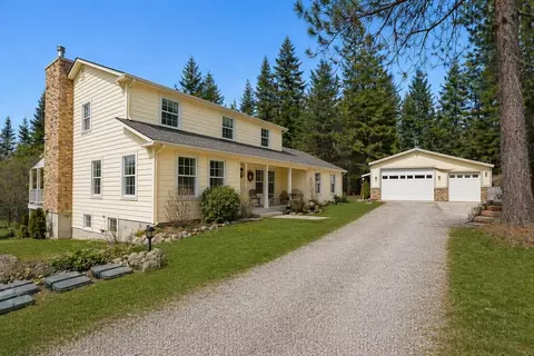 92 Fan Lake Rd, Elk, WA 99009