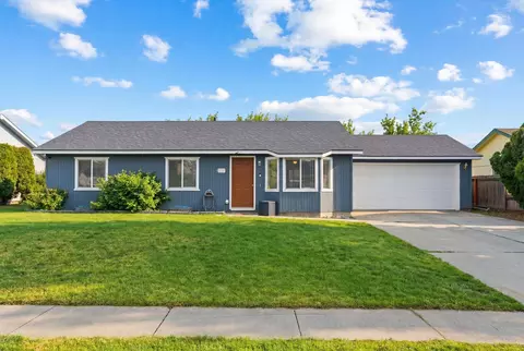 12513 W 10th Ave, Airway Heights, WA 99001