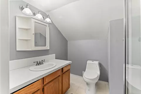 Bath - 1708 E 18th Ave, Spokane, WA 99203 photo 3 of 4