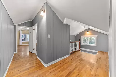 Entry Way - 1708 E 18th Ave, Spokane, WA 99203 photo 1 of 1