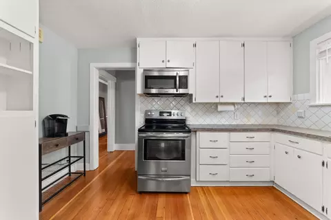 Kitchen - 1708 E 18th Ave, Spokane, WA 99203 photo 1 of 4