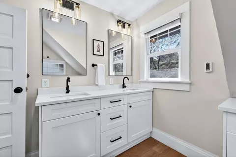 Bath - 416 E 18th Ave, Spokane, WA 99203 photo 6 of 6