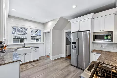 Kitchen - 416 E 18th Ave, Spokane, WA 99203 photo 3 of 5